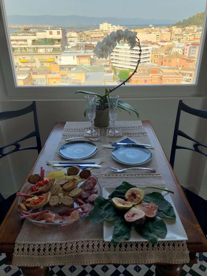 Eleventh Floor Suites Cagliari Exterior foto